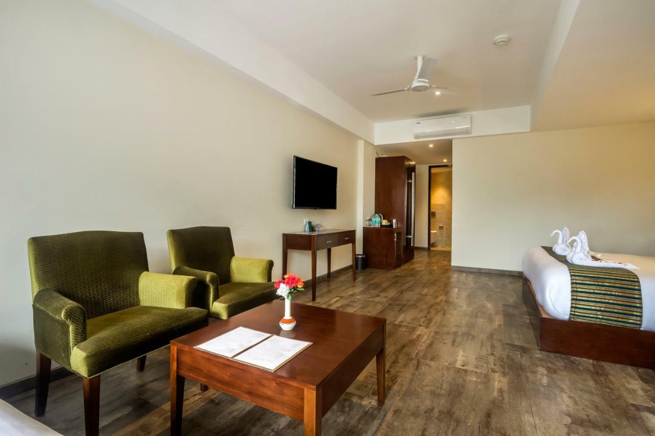 Ellbee Mussoorie Hills Hotel Kültér fotó